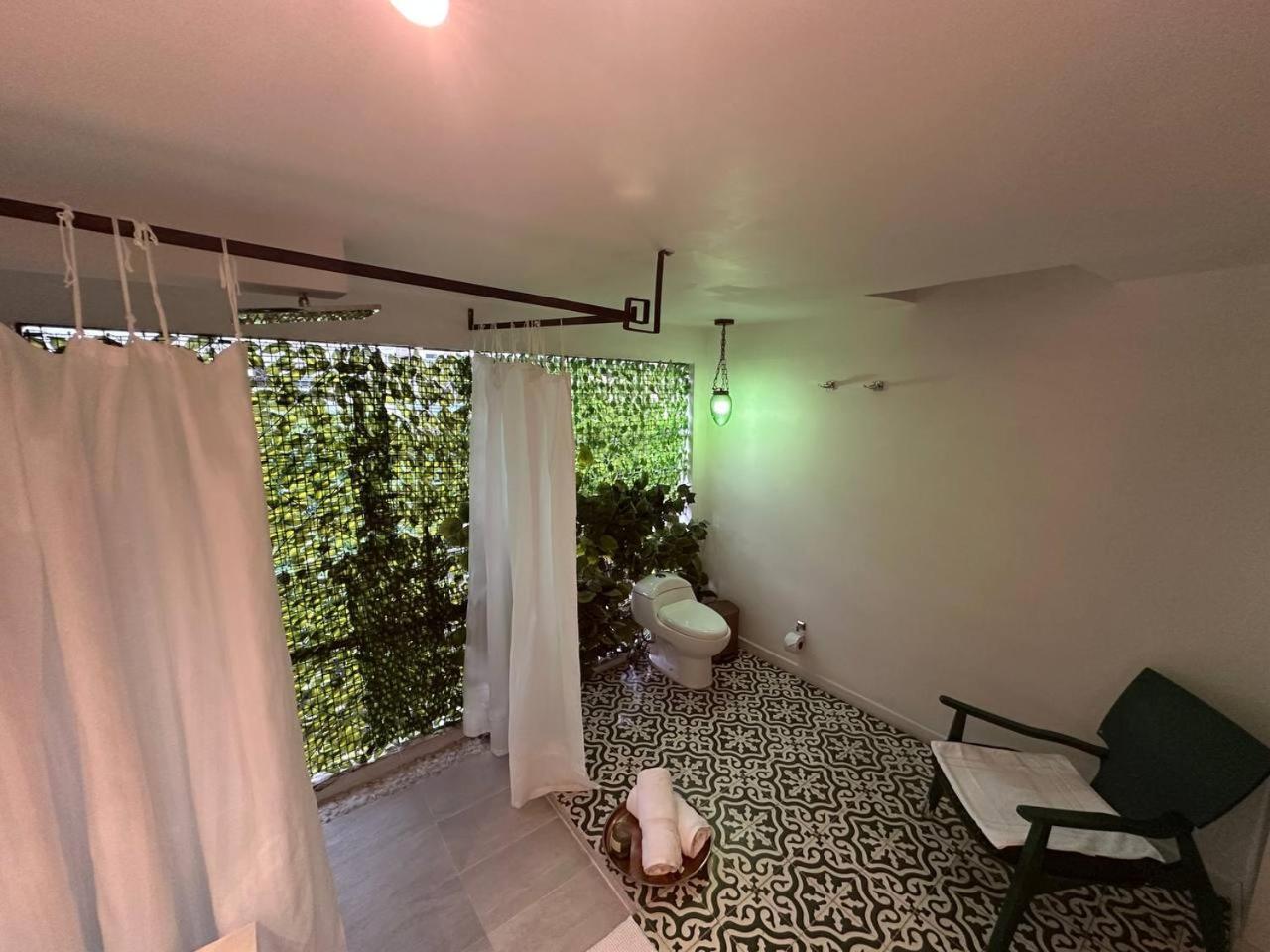 Leclerc Boutique Granada 4*