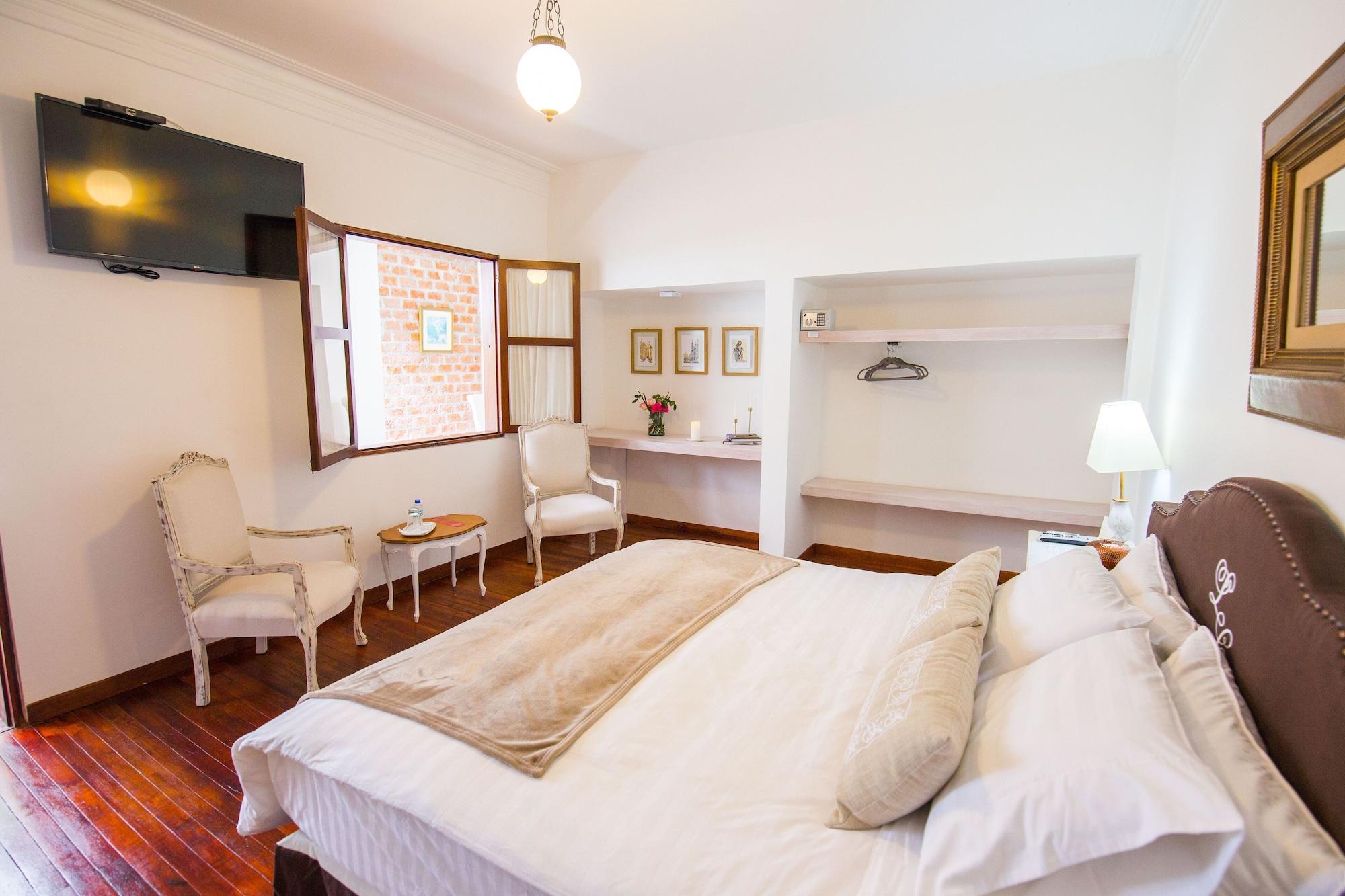 Leclerc Boutique Granada 4*