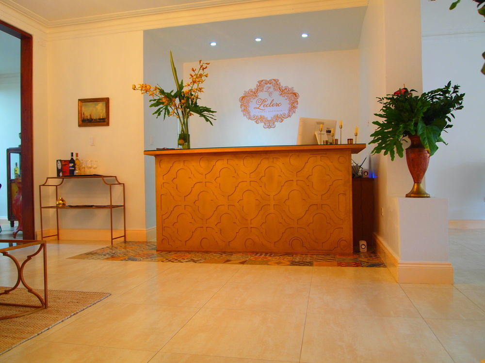 Leclerc Boutique Granada 4*