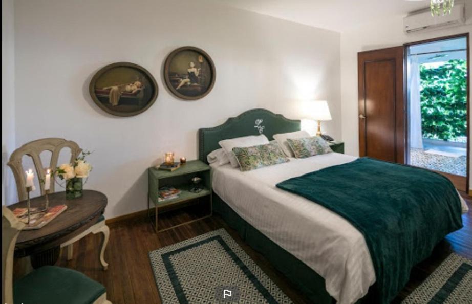Leclerc Boutique Granada 4*